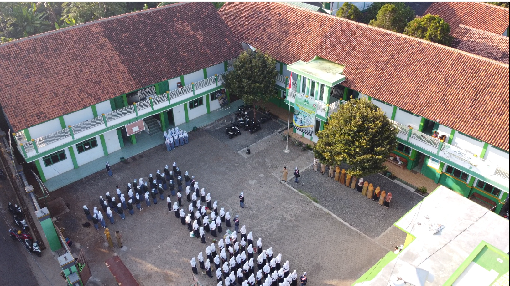 Sekolah Inspiratif Berbasis Pondok Pesantren